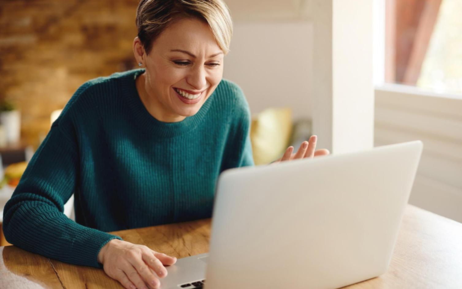 Close-up of market analysis materials used in brightcereb courses