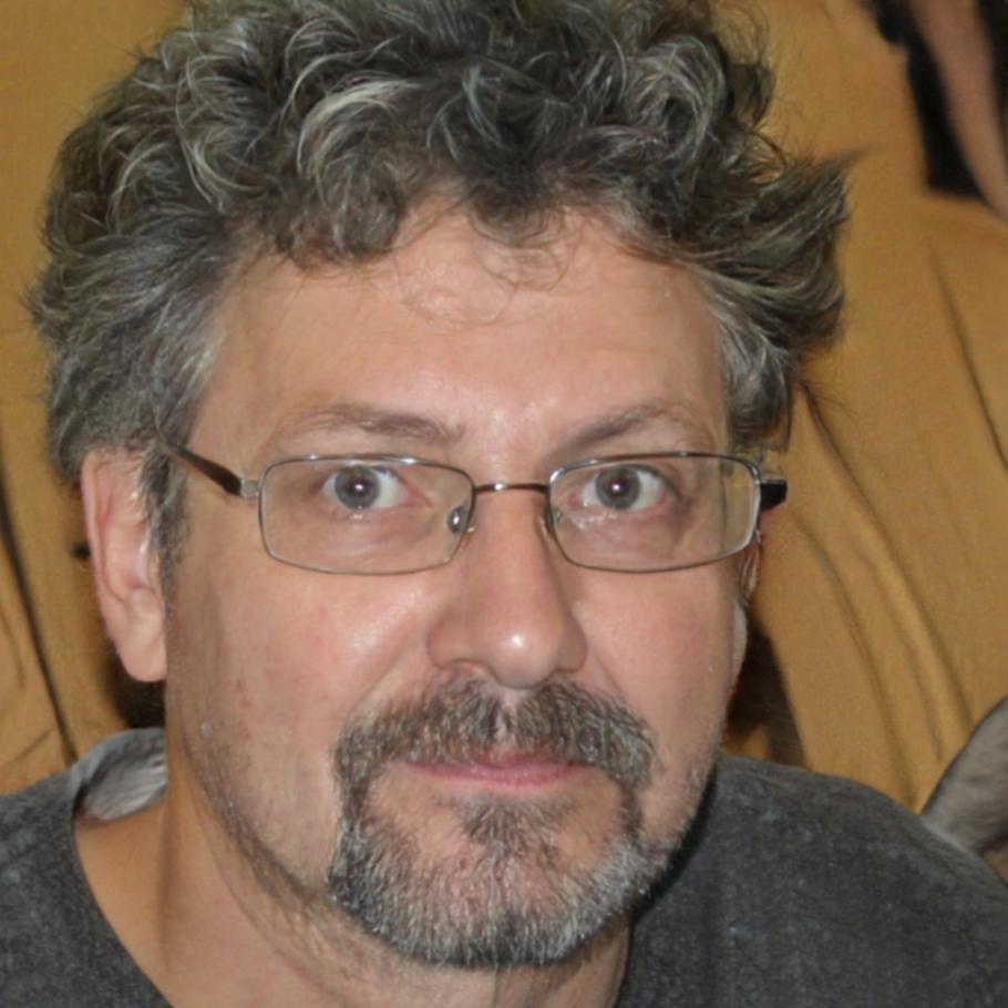 Portrait of Kieran Voss, lead trading instructor